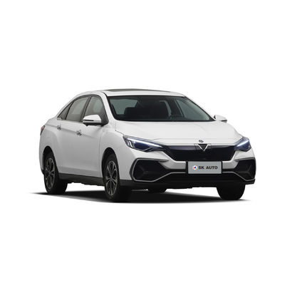Long Cruising Range 420km รถยนต์ EV Dongfeng Venucia D60EV Long Cruising Range 420km EV Cars สำหรับครอบครัว