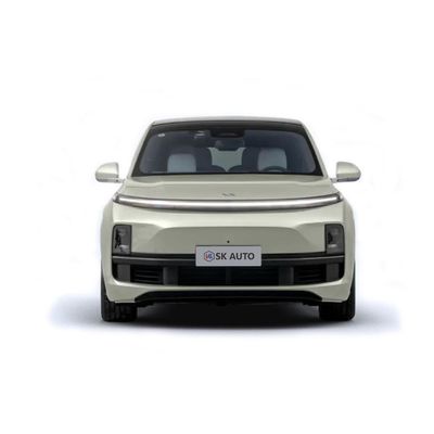 ความเร็วสูงสุด 180 กิโลเมตรต่อชั่วโมง Li L8 Max AWD 490 HP SUV ไฟฟ้า 5 ประตู 6 ที่นั่ง มีระยะทาง 1200 กิโลเมตร และระยะล้อ 3005 มม