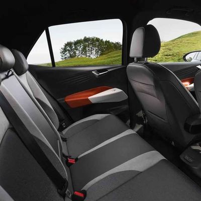 Volkswagen ID3 รถยนต์ไฟฟ้าระยะไกล รถยนต์ใหม่และรถยนต์ใช้แล้ว รถยนต์ EV