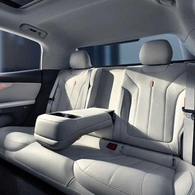 รถไฟฟ้าไฮบริดความเร็วสูง Geely LYNK&amp;CO 07 EM-P 2024 Ev Car REEV LYNKCO 07 EM-P
