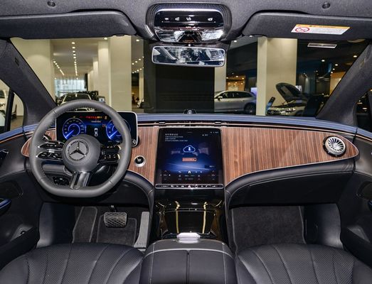 2025 รุ่นใหม่ Mercedes Luxury EV 0 การออกอากาศ 681 กม ระยะทาง 0.62 ชั่วโมง ชาร์จไฟฟ้า เซดาน EQE
