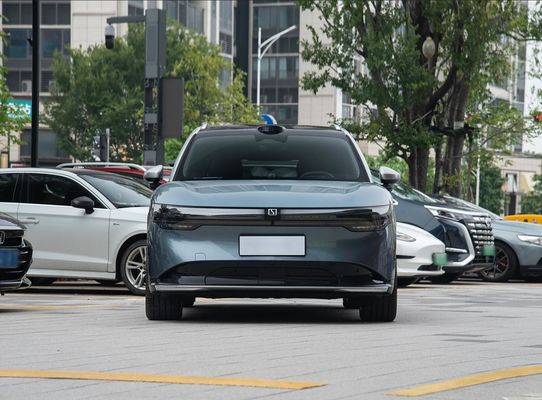ระดับ SUV กลาง รุ่น SUV ไฟฟ้าเต็ม รุ่น Zeekr รุ่นใหม่ 7X Big Space 2024