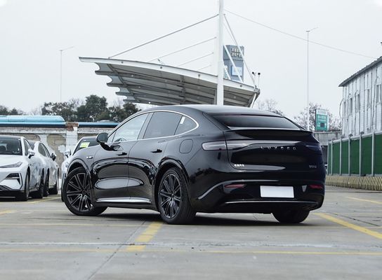 LXUCEED 0.25hrs เวลาชาร์จเร็ว รถไฟฟ้าอัจฉริยะ RWD / AWD สําหรับประสบการณ์การขับขี่ที่แข็งแรง