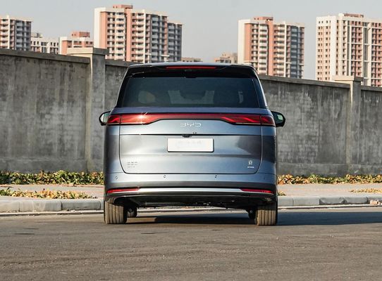 1100km Range BYD Xia MPV 5145MM ความยาวรถไฟฟ้าสําหรับธุรกิจและครอบครัว