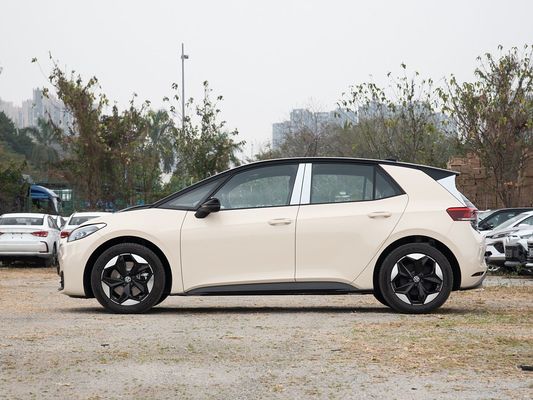 ระยะทาง 451 กิโลเมตร Volkswagen EV ID3 รถไฟฟ้าสําหรับและ Powertrain 2025 รุ่นใหม่ รถไฟฟ้าชาร์จเร็ว EV ด้วย Sunroof รถไฟฟ้าไร้ภาษี