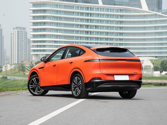 2025 แรง Xpeng G6 ด้วยความจุแบตเตอรี่ 68.5/80.8 KWh และเวลาชาร์จเร็ว 0.2 ชั่วโมง