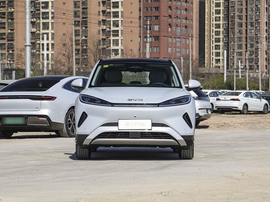 หน้าจอสัมผัส ลักษณะภายใน รุ่น 2025 BYD รถ EV พร้อมหลังคาแดด และพลังงานแบตเตอรี่ 60.9kWh ชาร์จเร็ว รถไฟฟ้า ขายร้อน