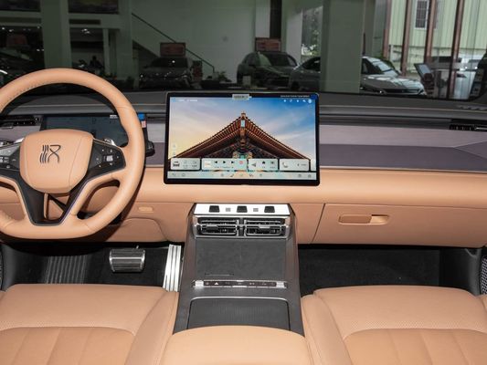รุ่นรถยนต์ 601km ระยะทาง 83.2kWh ความจุแบตเตอรี่ AWD รถชาร์จเร็ว