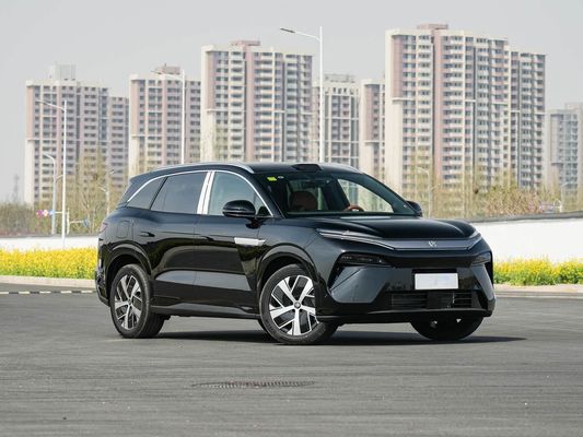 2025 BYD รถไฟฟ้าใหม่สําหรับการทํางาน Tang L 810kW พลังงาน AWD ชาร์จเร็ว 1000w / h 600km ระยะยาว ระยะยาว 7 ที่นั่งพร้อมหลังคาแดง