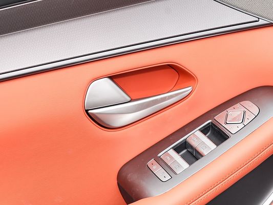 2025 BYD รถไฟฟ้าใหม่สําหรับการทํางาน Tang L 810kW พลังงาน AWD ชาร์จเร็ว 1000w / h 600km ระยะยาว ระยะยาว 7 ที่นั่งพร้อมหลังคาแดง