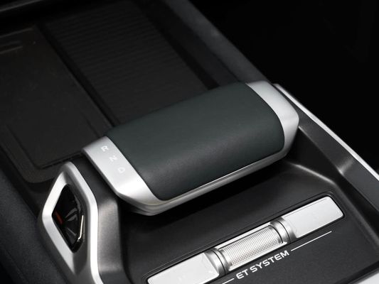 2025 Deepal G318 AWD Plug-in Hybrid Electric Vehicle SUV รถชาร์จเร็วนอกถนน รุ่นใหม่ พื้นที่ใหญ่ด้วยหลังคาแดง ผลงานที่ดีกว่า