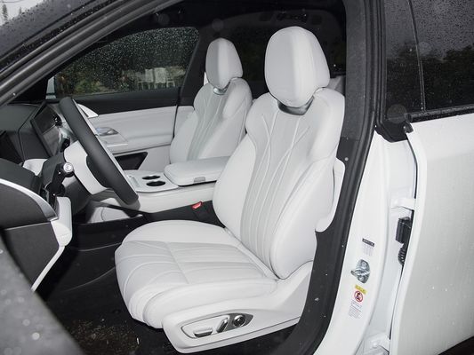 2025 Xpeng G9 รถยนต์ SUV ไฟฟ้าครบถ้วน ขนาดแบตเตอรี่ 93.1kWh ความจุ 423kW แรงมอเตอร์สูงสุด 680km ระยะทางยาวและชาร์จเร็วด้วยหลังคาแดด