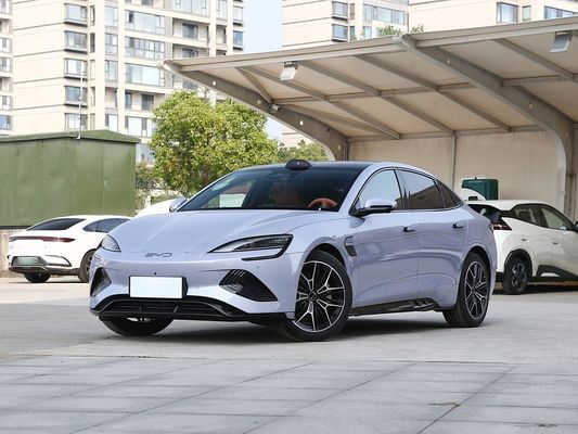 2025 BYD รถไฟฟ้า เซล EV สมาร์ท โมเดล 650KM ระยะยาว 80.64kWh แบตเตอรี่ รถชาร์จเร็ว ขายร้อน พร้อมหลังคาแดด