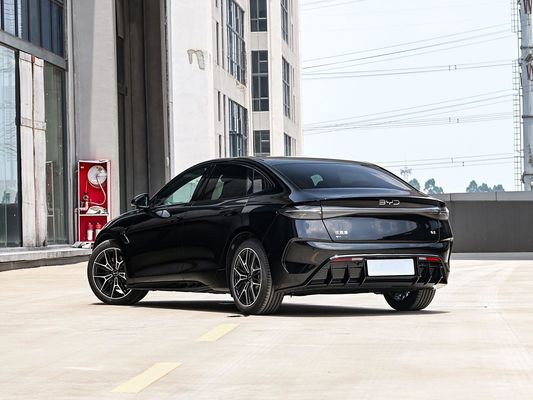 2025 BYD EV Car Seal AWD Performance ระยะทางไกล 600KM รถไฟฟ้าชาร์จเร็ว รถไฟฟ้าสี่ล้อ