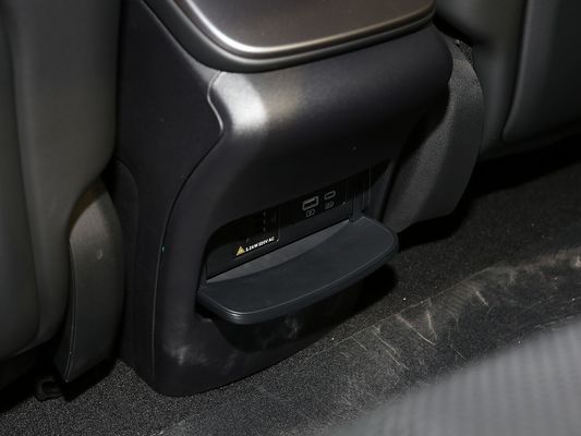 2025 BYD EV Car Seal AWD Performance ระยะทางไกล 600KM รถไฟฟ้าชาร์จเร็ว รถไฟฟ้าสี่ล้อ