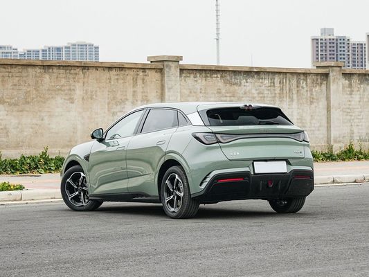 2025 BYD รถยนต์ไฟฟ้า ป้าย 06GT เวลาชาร์จเร็ว 0.33 ชม. และผลงาน ระยะทางยาว 550 กม. แบตเตอรี่ขนาดใหญ่พร้อมหลังคาแดงสําหรับครอบครัว