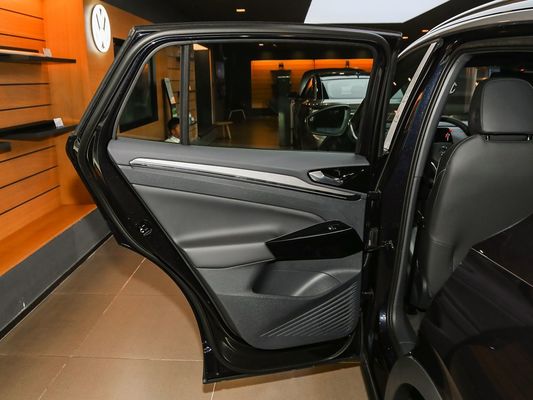 2025 VW ID4 รุ่นใหม่ โปรโมชั่นดีที่สุด รถไฟฟ้า ขายร้อน EV Volkswagon ระยะทาง 601 กิโลเมตร และเวลาชาร์จเร็ว 0.67 ชั่วโมง