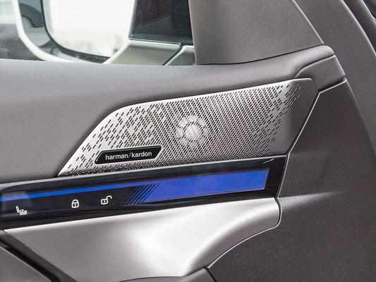 2025 BMW I5 รถไฟฟ้าหรู ผลงานดี xDrive ระยะทางไกล 651KM รถชาร์จเร็ว EV รุ่นใหม่ เซดานพร้อมหลังคาแดง BMW 5 ซีรีย์